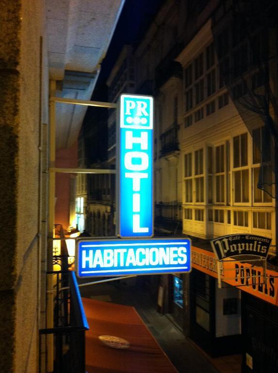 Hostal Hotil Coruna Centro A Coruña Szoba fotó